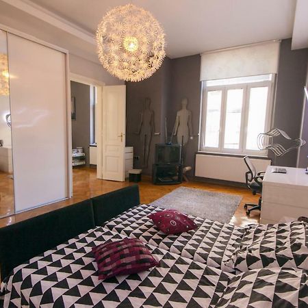 Apartment Luni Rijeka Exteriör bild
