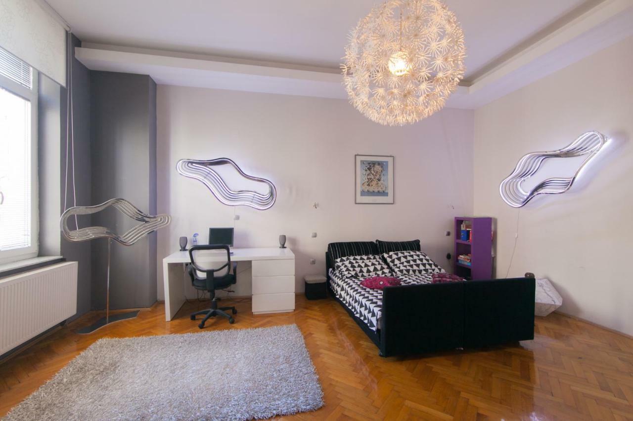 Apartment Luni Rijeka Exteriör bild
