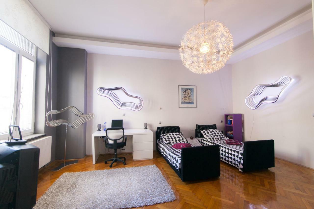Apartment Luni Rijeka Exteriör bild