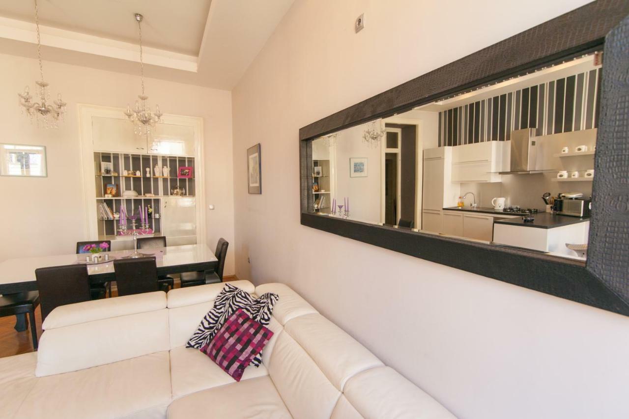 Apartment Luni Rijeka Exteriör bild